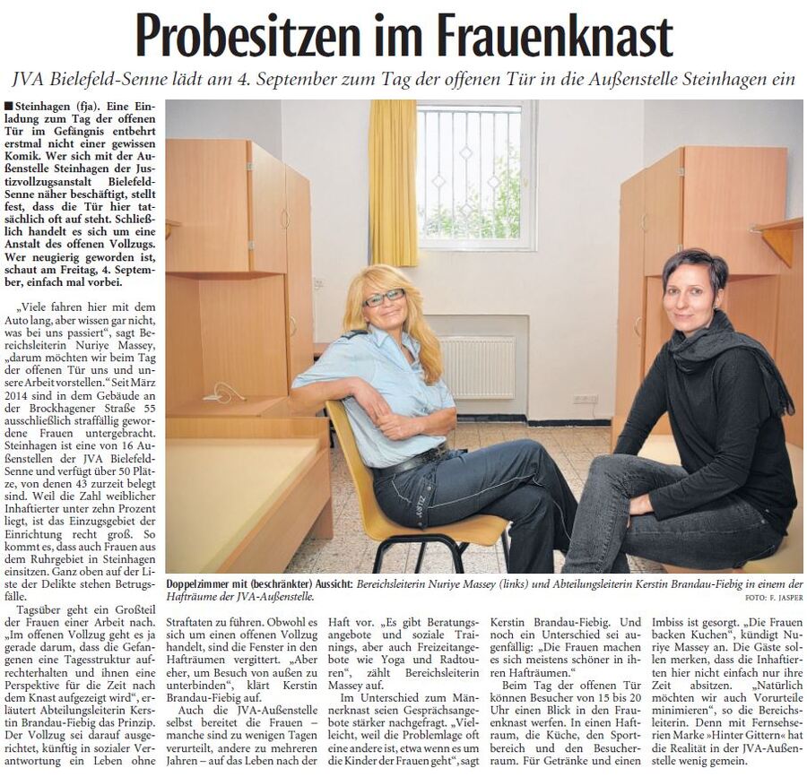 Zeitungsartikel Neue Westfälische vom 26.08.2015 Probesitzen im Frauenknast