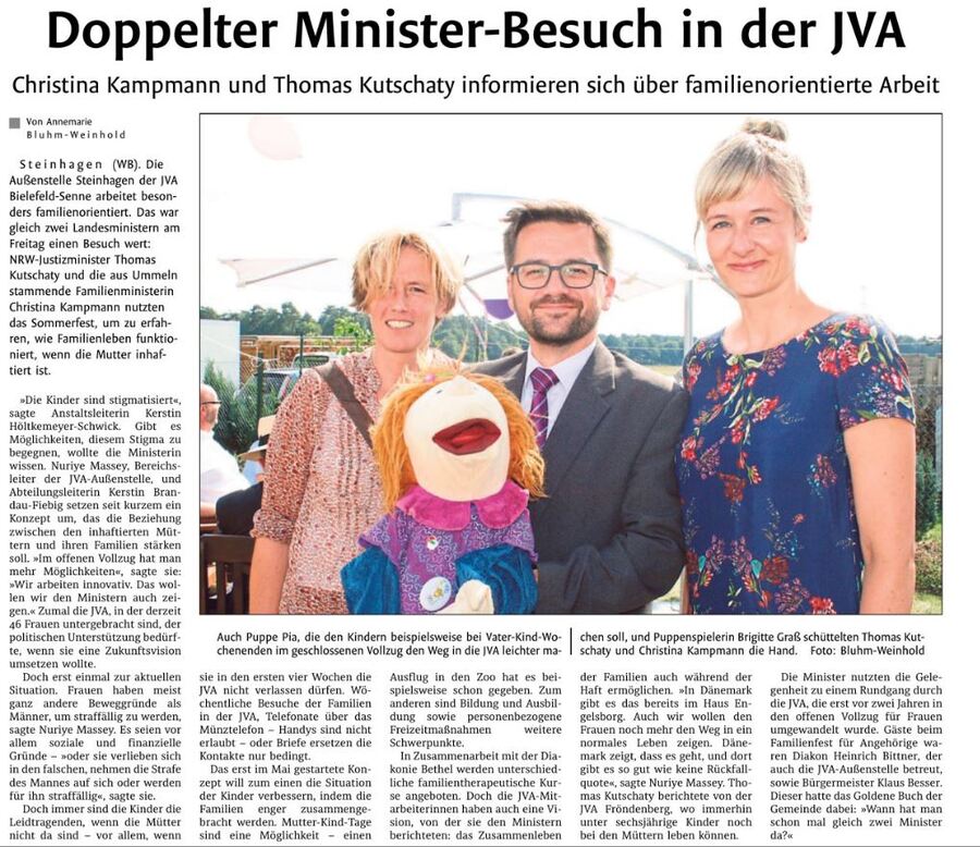 Zeitungsartikel Westfalen-Blatt vom 03.09.2016 Doppelter Minister-Besuch in der JVA